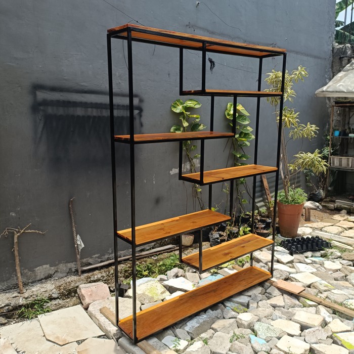 Norway Rak Display Minimalis Elegant Sekat Partisi Dekorasi Ruangan