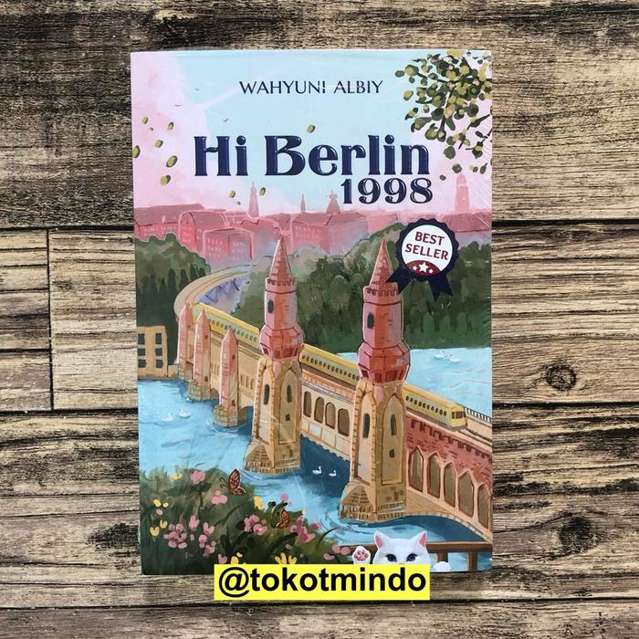 

HJK Novel HI BERLIN 1998 - Wahyuni Albiy - Penerbit Cloudbook Publishing