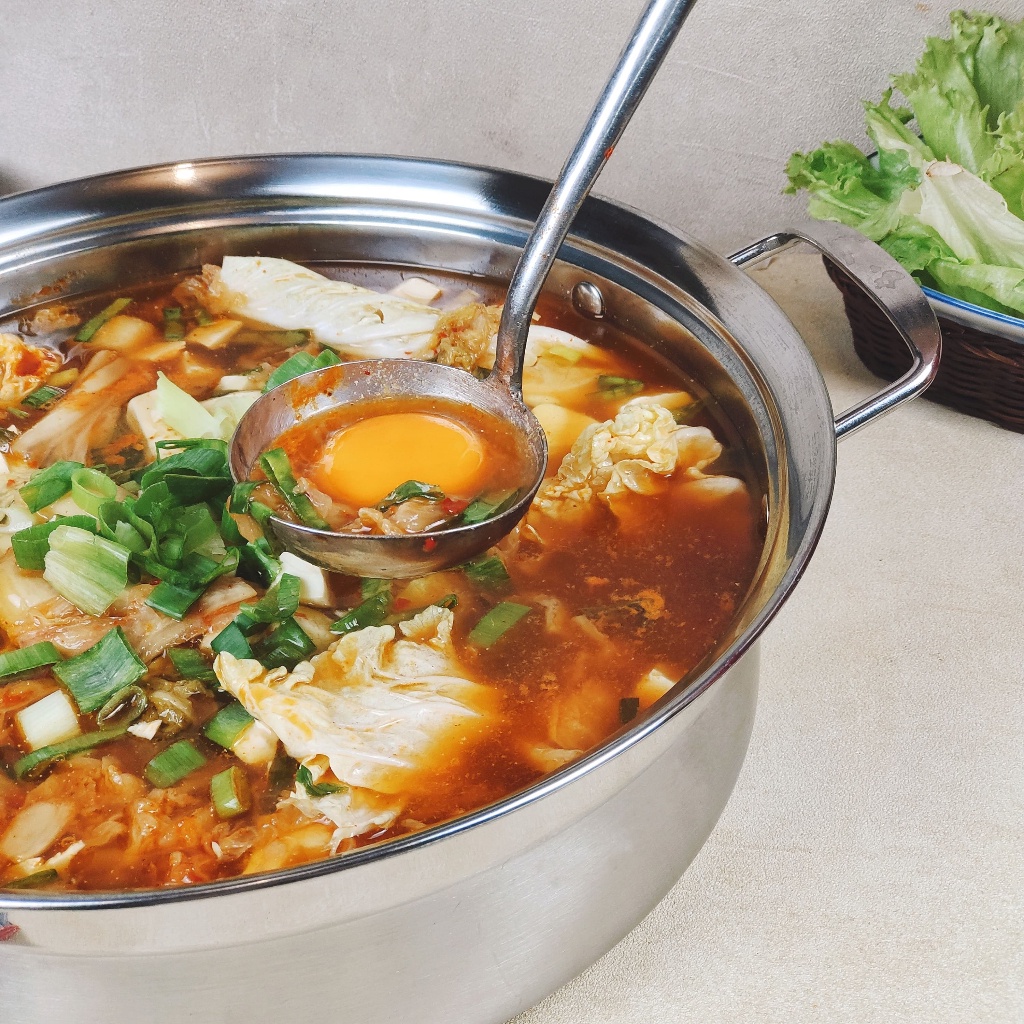 

KUWA Spicy Miso Soup Hotpot - Kaldu Sup Miso Pedas - 100g