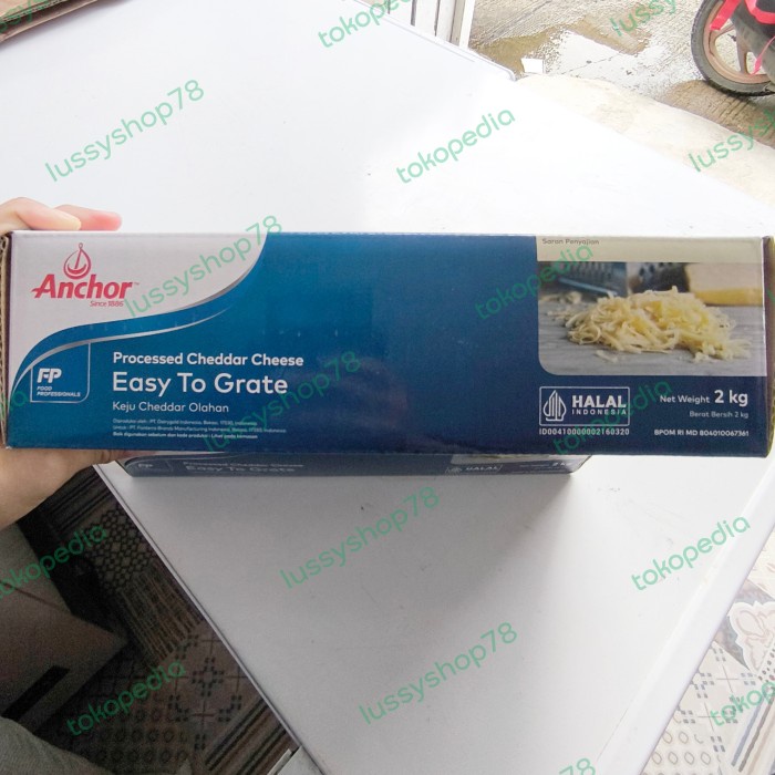 

Anchor Cheedar 2kg Keju Cheddar Easy to Grate