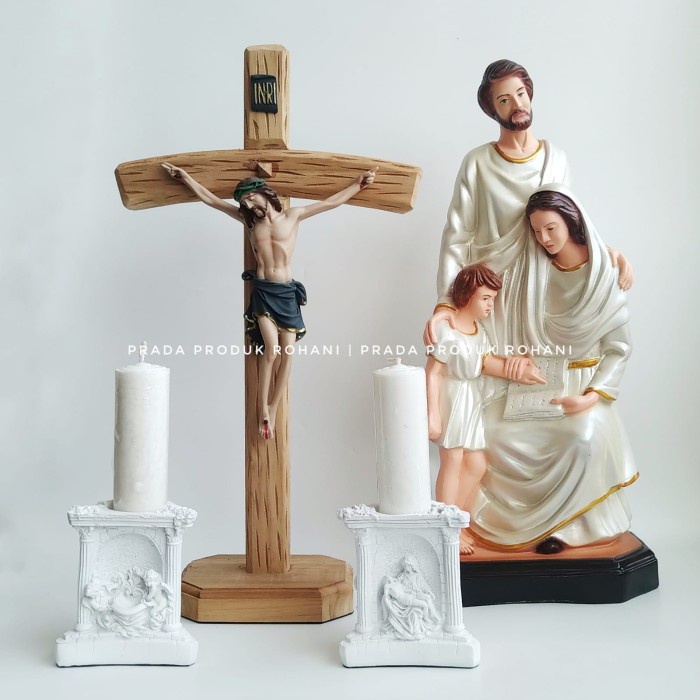 Set Doa Katolik / Patung keluarga Kudus / Salib duduk / Tempat lilin