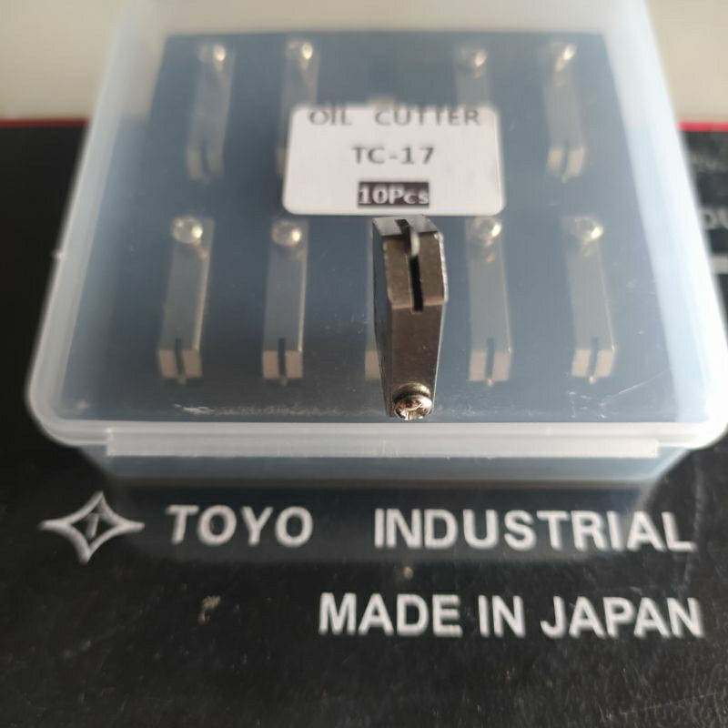 

isi ulang toyo tc 90 tc 30 tc 17 refil mata pisau potong kaca oil glass cutter ,alat potong kaca ori