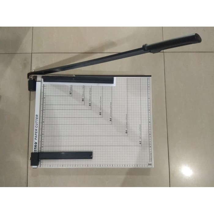 

Paper Trimmer / Pemotong Kertas A3 KENKO