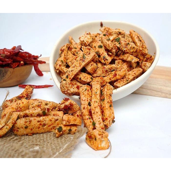 

bareng stick baso goreng 1 kg Camilan Kering Pedas Kerupuk Snacks