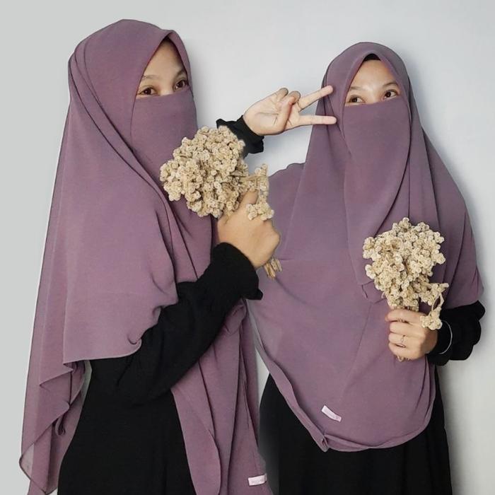 Tsurayya - Hijab Set Cadar/Saja(Tanpa Cadar) Segiempat Instan Jumbo Adiba/Segiempat Instan 2 Layer