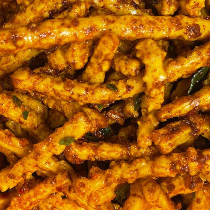 

Seblak KERUPUK AKAR Pedas Daun Jeruk Snacks Krupuk