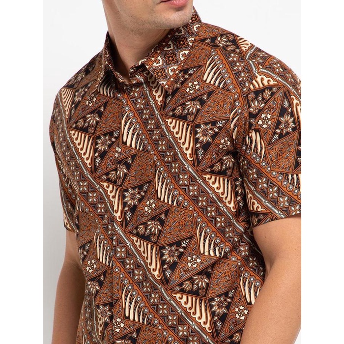 Product Laris Arjuna Weda Hem Batik Pria Motif Parang Segitiga - Body Fit Bahan Katun Lengan Pendek