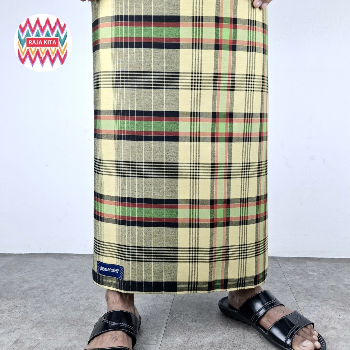 Sarung Gajah Duduk Asia Merah Putih