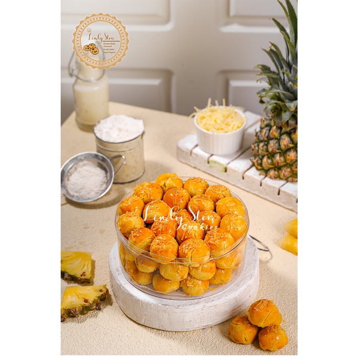 

NASTAR ISI NANAS ASLI TOPPING KEJU BERAT 1/2KG DI JAMIN ENAK