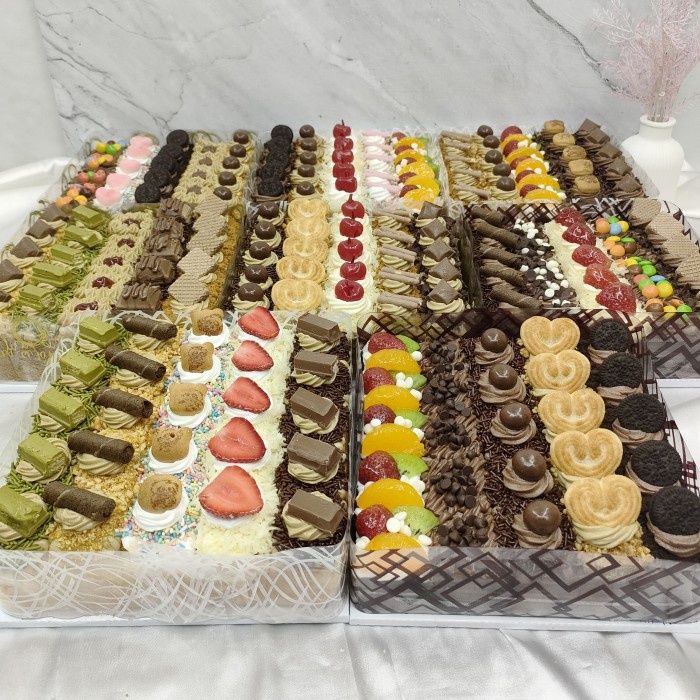 

Bolu Jadul Premium Cake Potong (20x20cm)