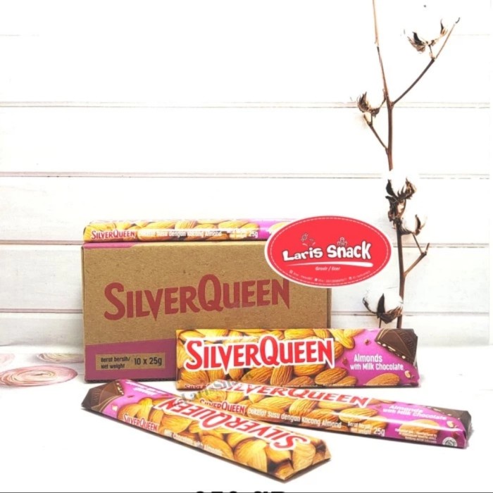 

Silverqueen Milk Chocolate Cashew Almonds 25Gr (1 Box Isi 10) Terlaris