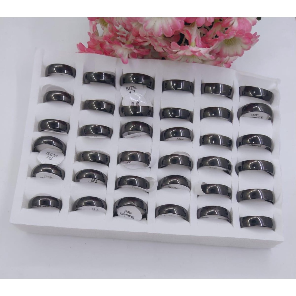 JelitaFash- CINCIN TITANIUM GROSIR 1 BOX ISI 36 PCS UKURAN 16 SAMPAI 19 / HITAM BLACK POLOS / DUNIA