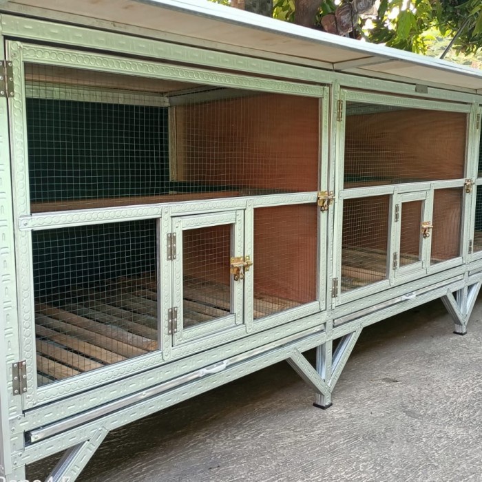kandang ayam besi 2 pintu minimalis.