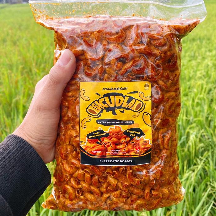 

FLASH SALE1 KILO - Makaroni Goreng SICUDLA [Renyah Bumbu Medok Daun Jeruk] Food Snacks