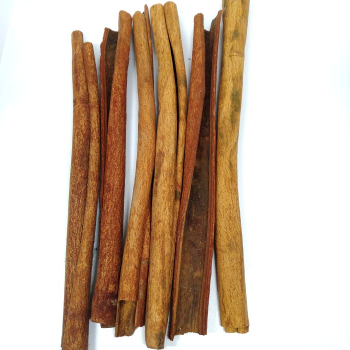 

kayu manis batang/cinnamon sticks 1/2kg