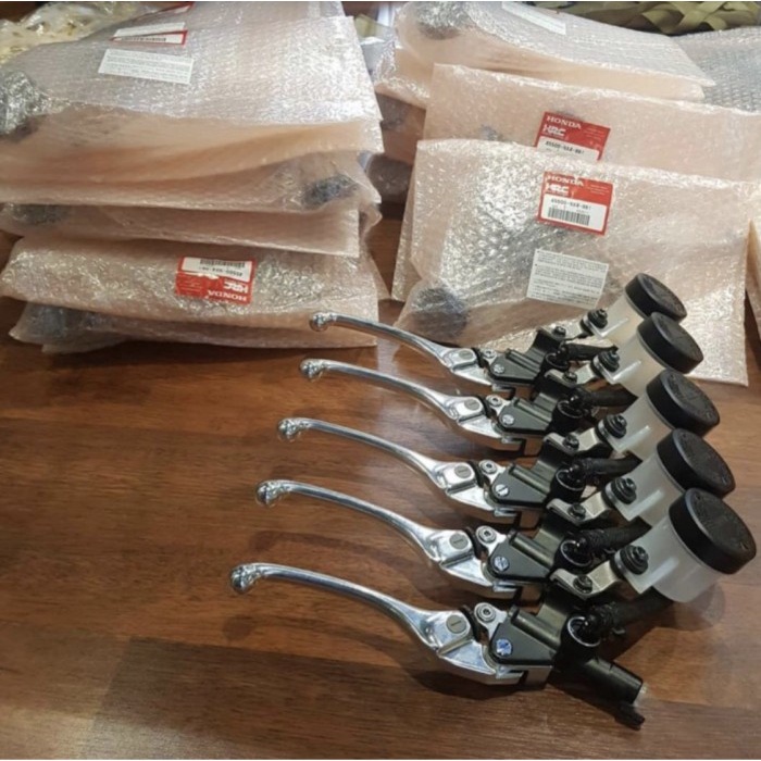 Master Rem Honda NX4 Nx4 NX 4 Nx 4 HRC Original