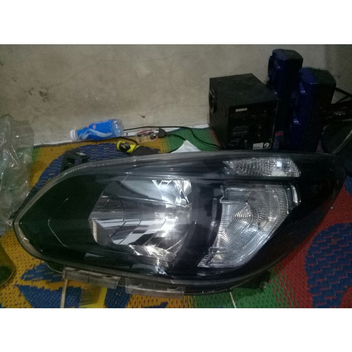 Lampu Chevrolet Spin Activ (Bekas)