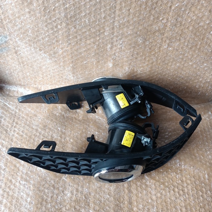 Lampu Poglamp Bemper Mercy W204 (2Nd)