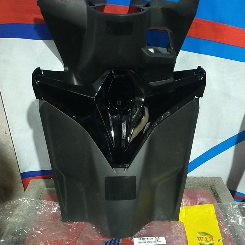 dasbor tengah Vario new led 125 150 2018 2019 2020 2021 2022/legshield dalam besar Vario 125