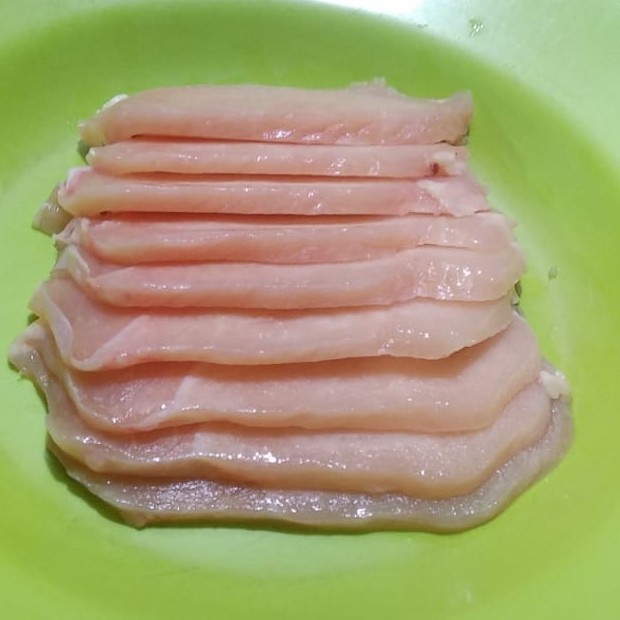 

Fillet Dada Ayam 500 gram Slice 3-4 mm