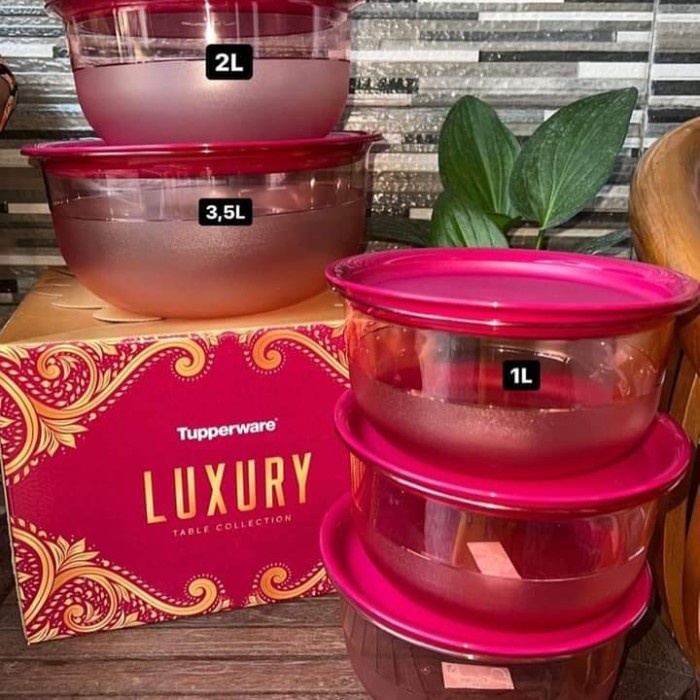 tupperware luxury table collection