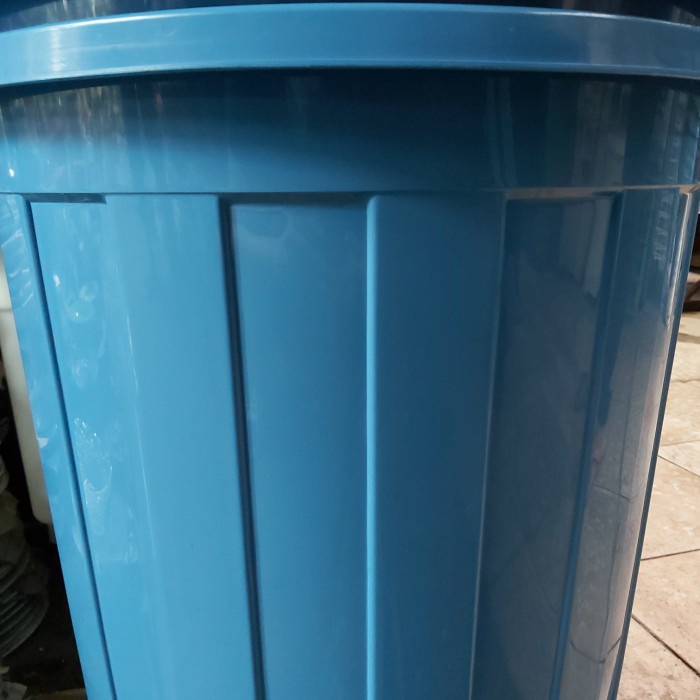 New EMBER 60 LITER BIRU Berkualitas