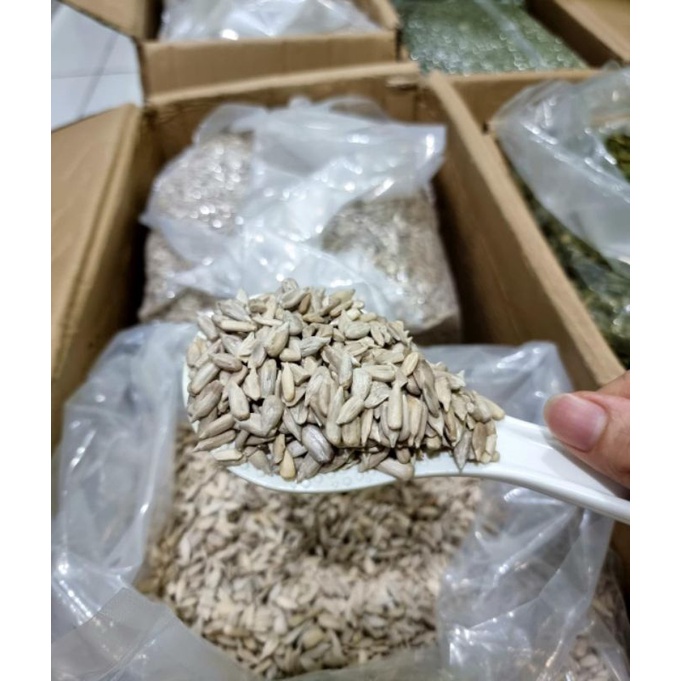 

A Biji Kuaci//Sunflower Seed 500Gr