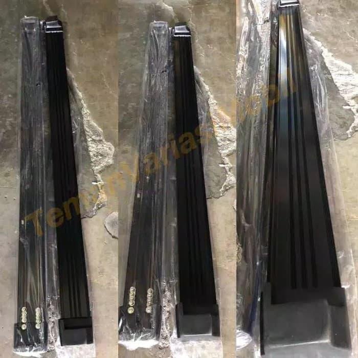 Foot Step Samping Injakan Samping Mobil Model Original Rush Terios