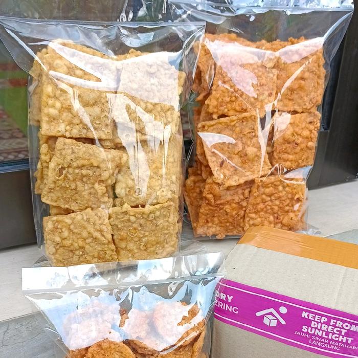 

Keripik Tempe Goreng Khas Bandung Aneka Rasa 500Gr Camilan