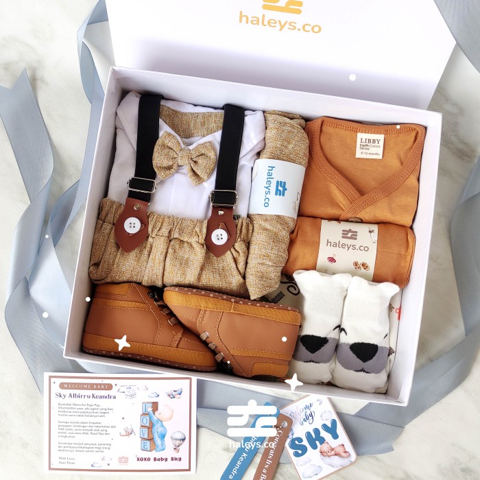

party- Kado bayi laki laki tuxedo brown Baby Hampers 0-12 month Gift Set Bayi