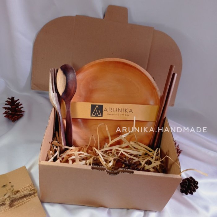 

party- Lily Hampers Single Piring Kayu Mangkok Kayu Hadiah Pernikahan lebaran