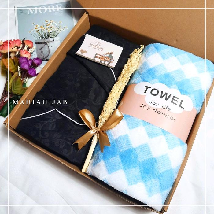 

party- Hampers Wedding Set Piyama + Handuk / Set Kado Pernikahan / Hampers Wedding / Hadiah