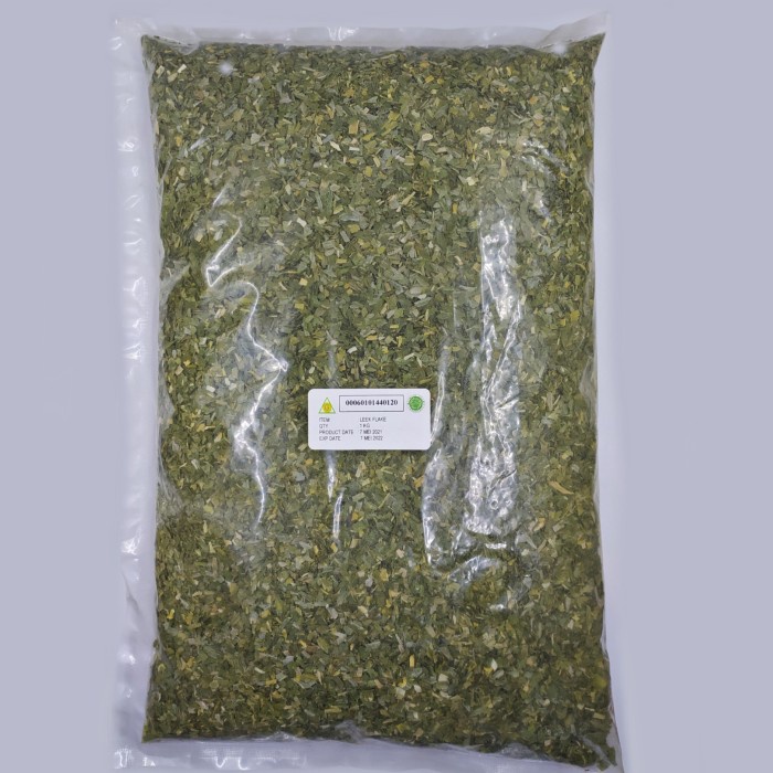 

Lezat- Daun Bawang Kering / Leek Flake Kemasan 1 Kg Kualitas Premium