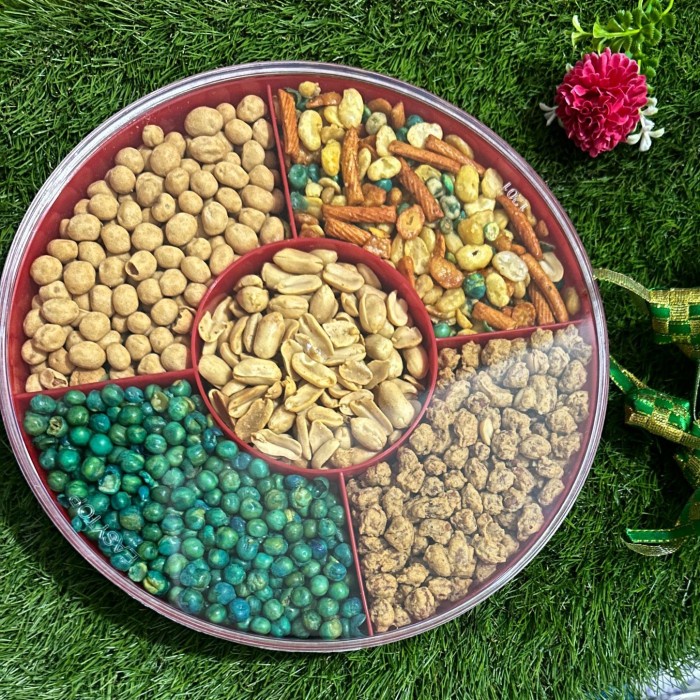 

Kacang Mix Toples Sekat 5 Rasa