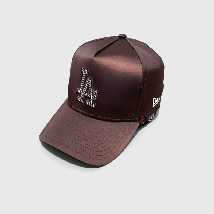 TOPI NEW ERA ORIGINAL E FRAME SATIN RHINESTONE LOS ANGELES DODGERS BROWN