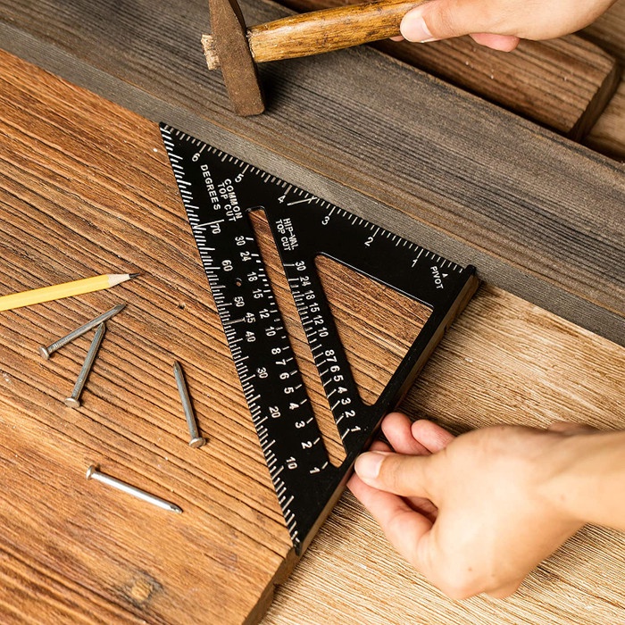 

TERLARIS Penggaris Siku Mistar Triangle Ruler Multifungsi Aluminium 7 inch