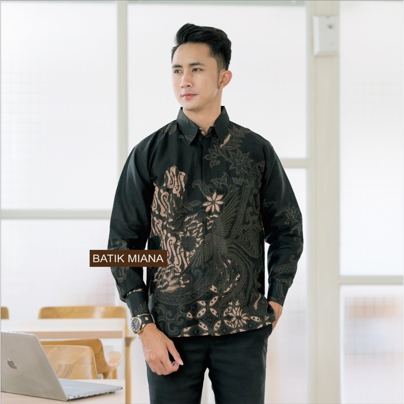 {{ Kemeja Batik Pria Bahan Katun Halus Lengan Panjang Baju Cowok Hitam Keren Outfit Kondangan Nyaman