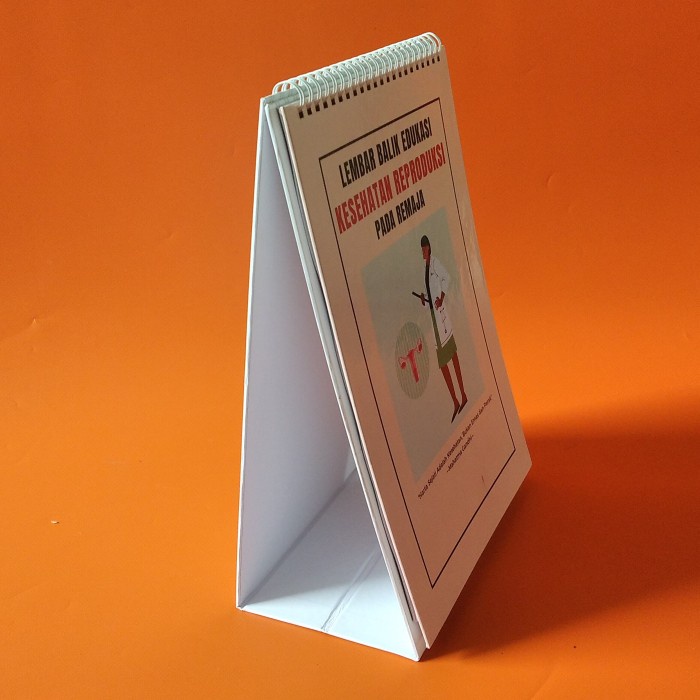 TERLARISS Lembar Balik Edukasi Kesehatan Reproduksi Pada Remaja