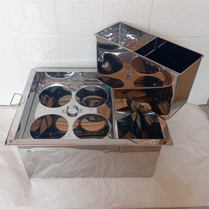 

DANDANG MIE AYAM KOTAK 4 LUBANG/ TONG MIE AYAM BAKSO 453520 CM