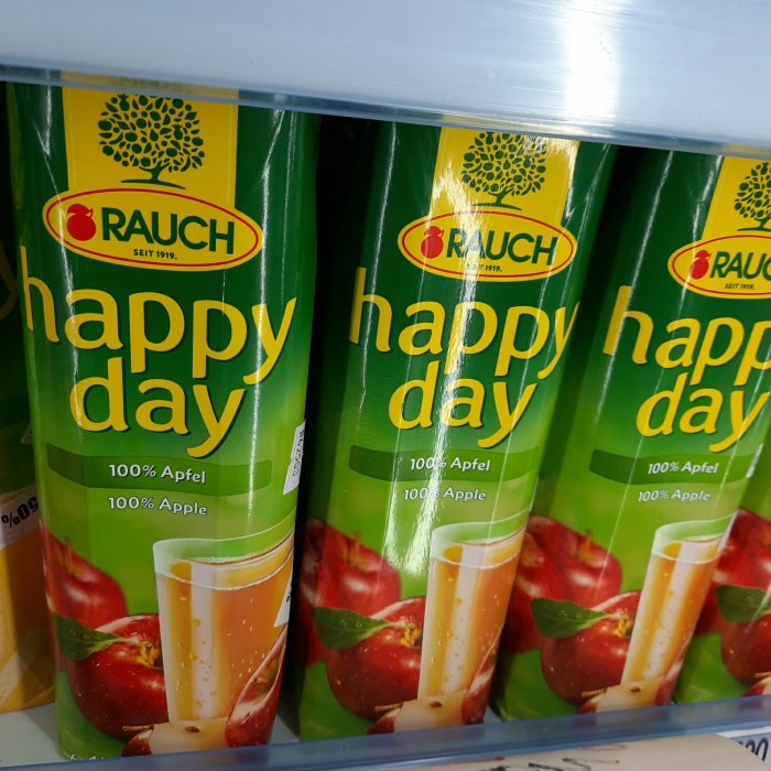 

RAUCH HAPPY DAY 100% APPLE 1L JUS BUAH APEL