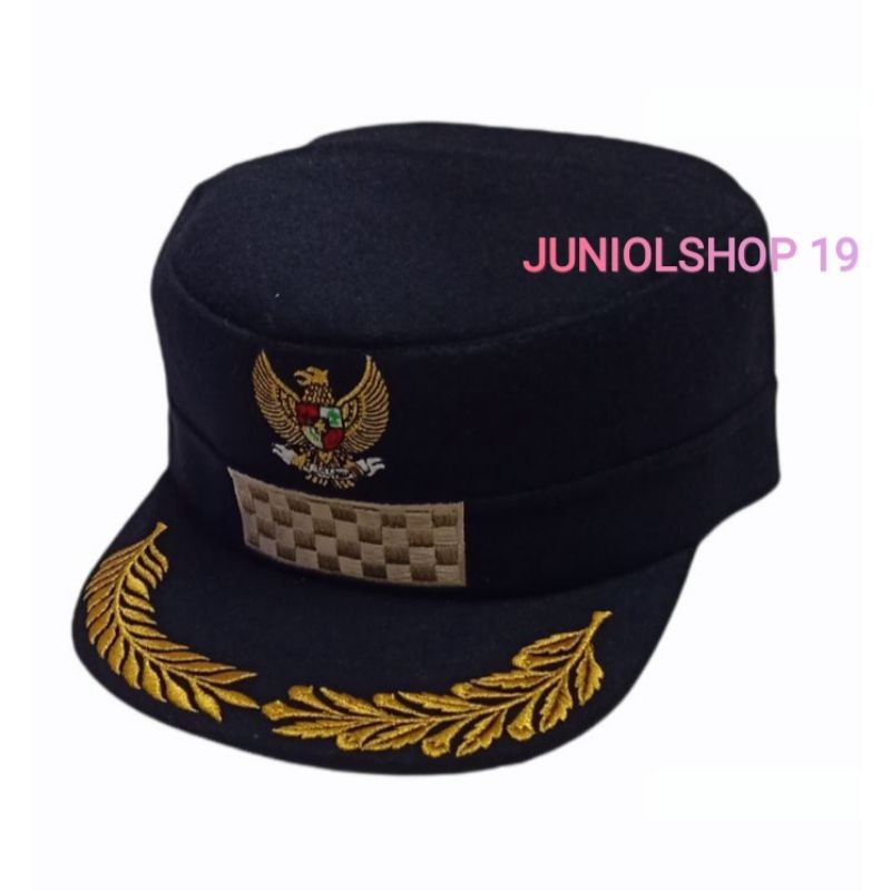 TOPI LURAH/TOPI LURAH