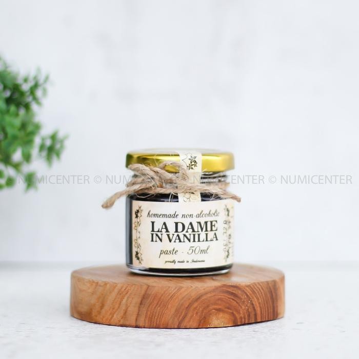 

BisaInstan- Vanilla Paste 50ml Non Alcohol Halal MUI - La Dame In Vanilla - 50ml