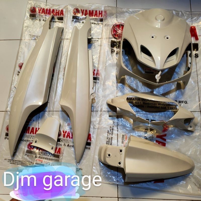 Cover Body Mio Smile Putih Original Bodi Mio Smile Putih Original Body Alus Fullset Smile Original