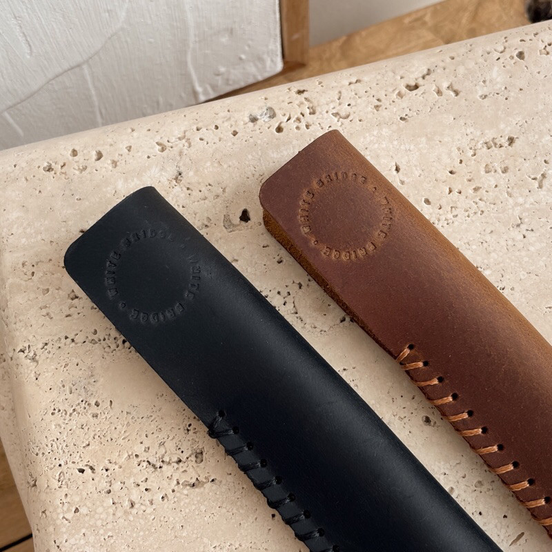 

Leather Pen Sleeve (cowhide - kulit sapi )