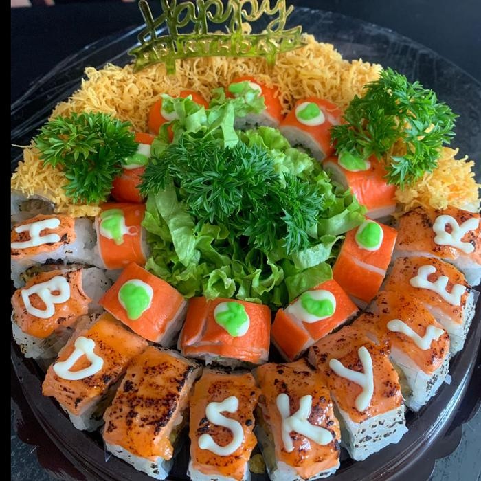 

NewZbgt- Sushi kue ultah Halal/ Sushi cake mix salmon mentai