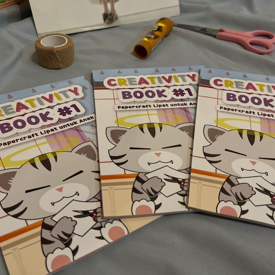 

BUKU ORIGAMI LUCU PAPER CRAFT CREATIVITY ANAK-ANAK IMUT HARGA TERMURAH CREATION BOOK ART CUTE UNIK