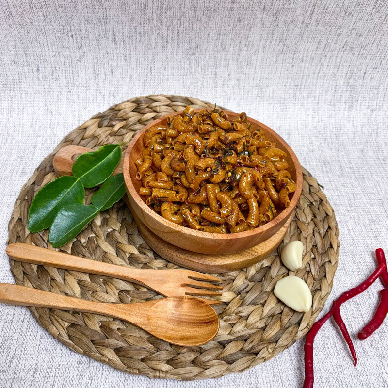 

Sajiandapur Makaroni Bantet Pedas Manis Gurih Daun Jeruk 100Gr