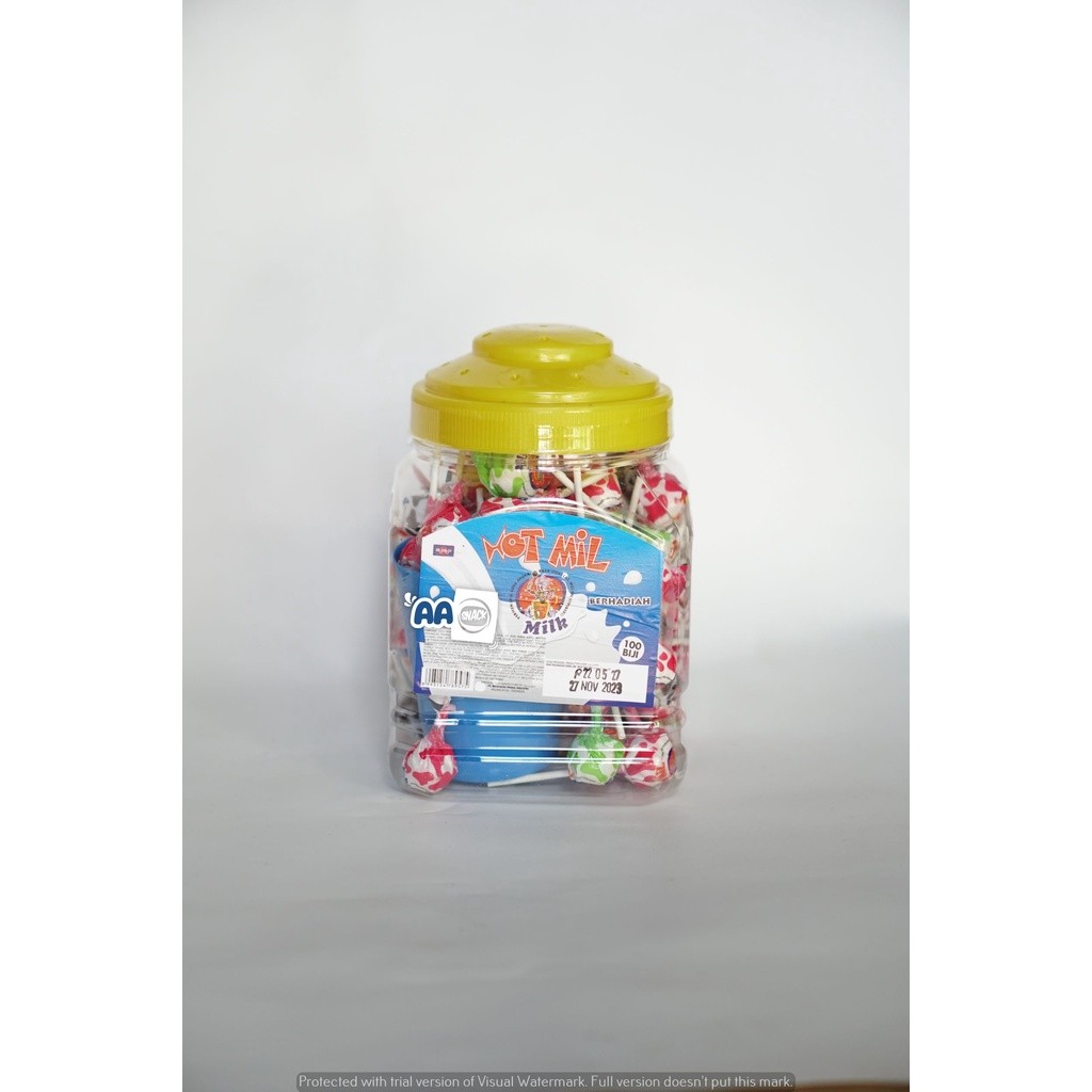 

Sajiandapur Permen Hotmil Toples Isi 100 X 6 Gr