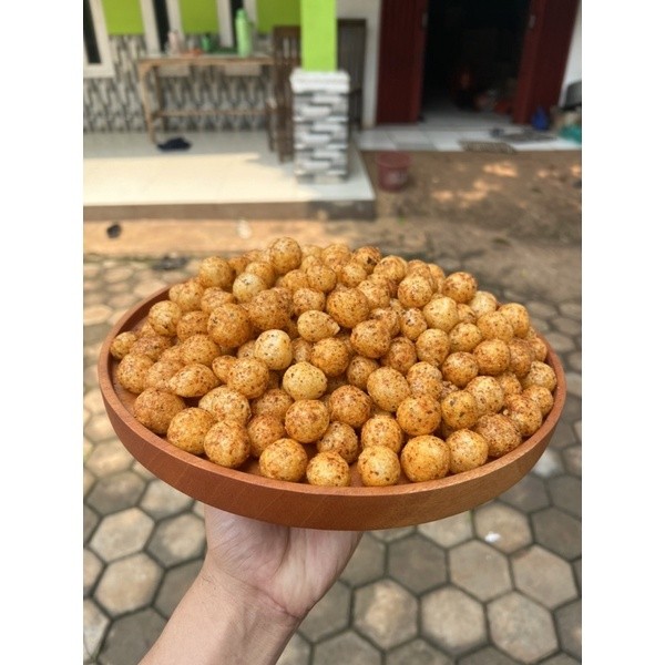 

AYOOOLLARIZSS!! Cimol bulat pedas daun jeruk 500gr