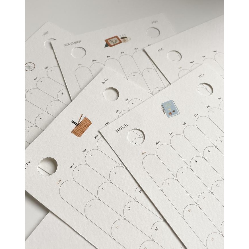 

Wooden Desk Calendar / Kalendar Meja